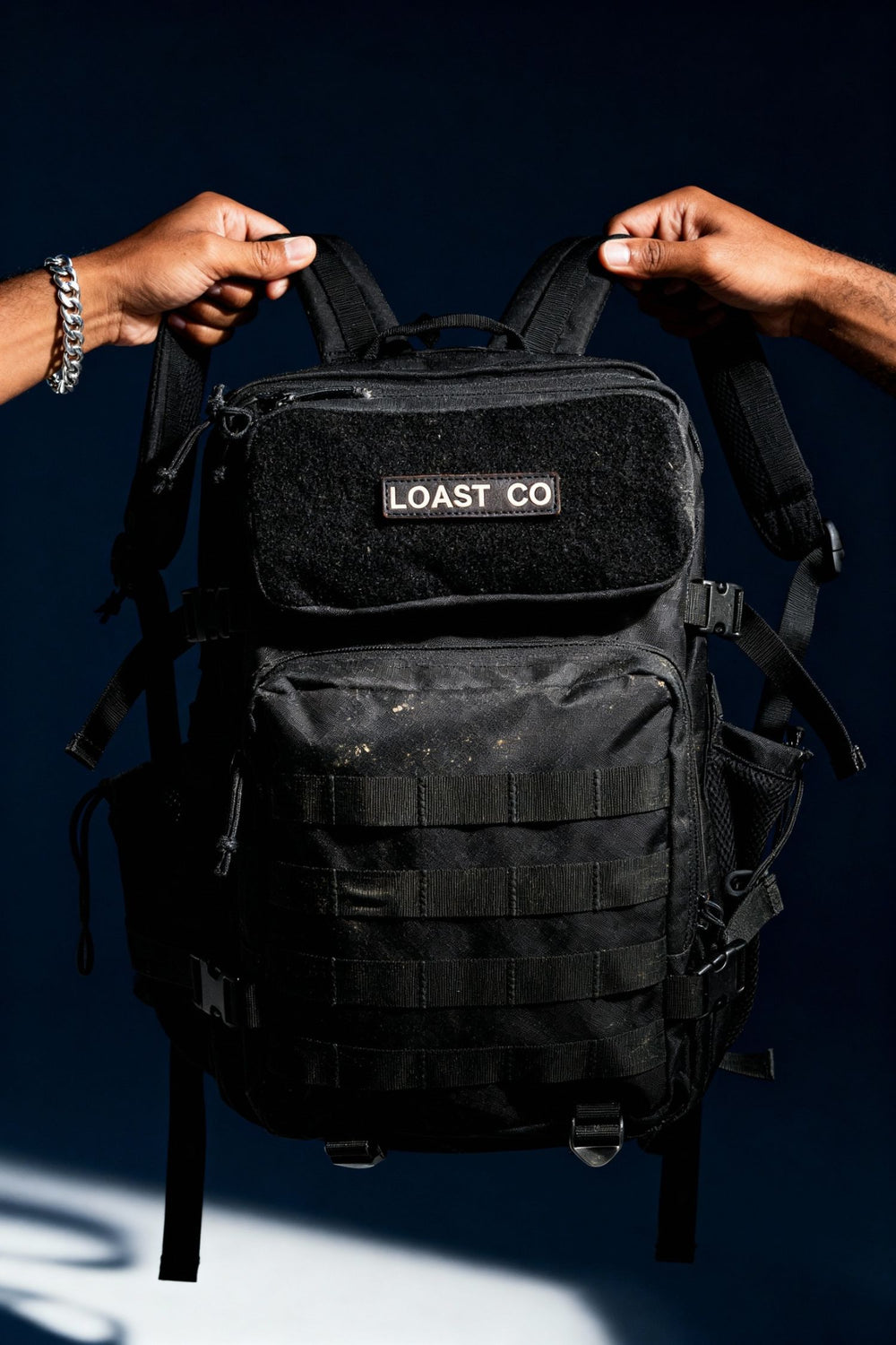 Loast Backpack Black - Made for Adventurers