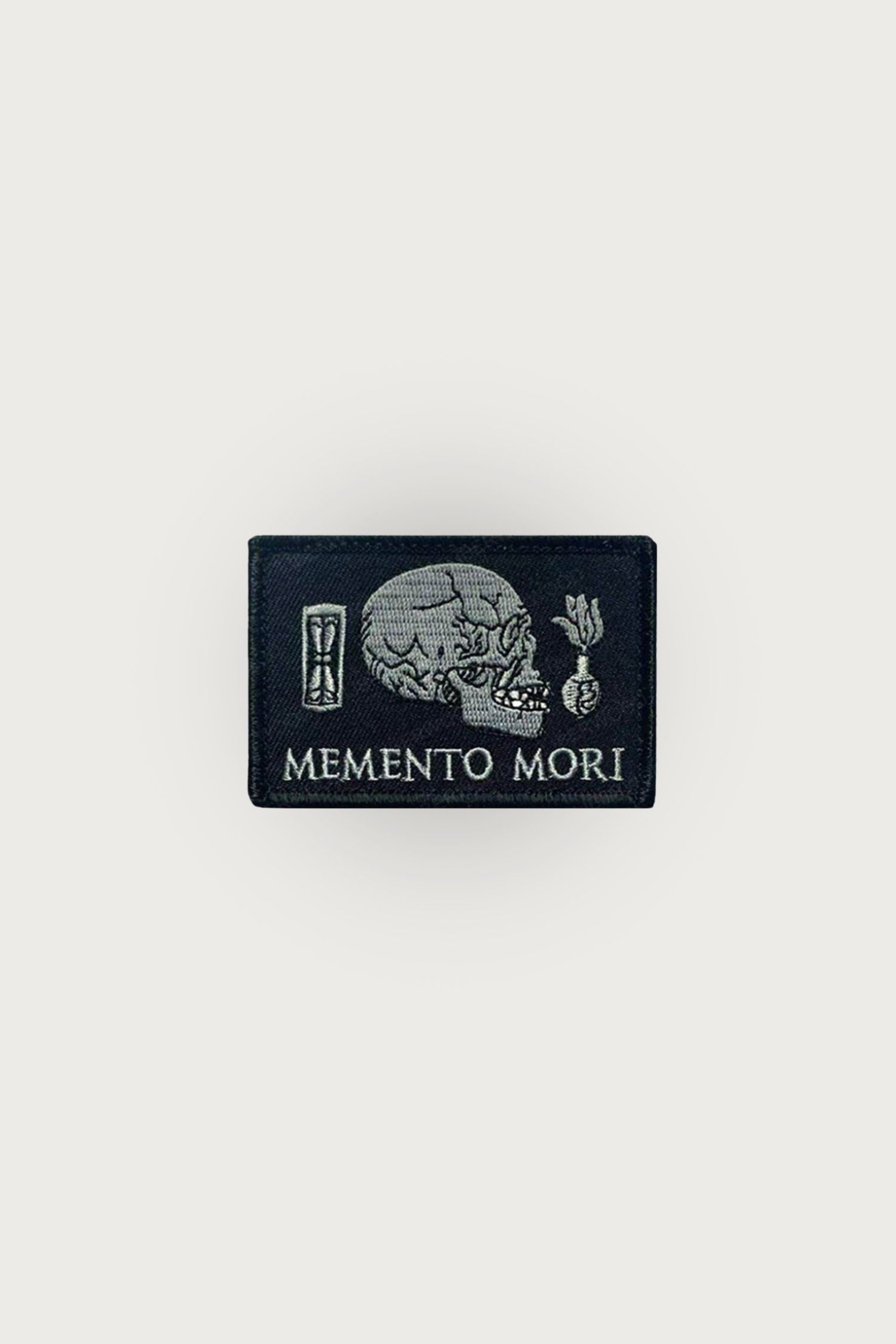 PARCHE BANDERA MEMENTO MORI